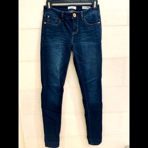 Kensie Stretchy Skinny Jeans size 25